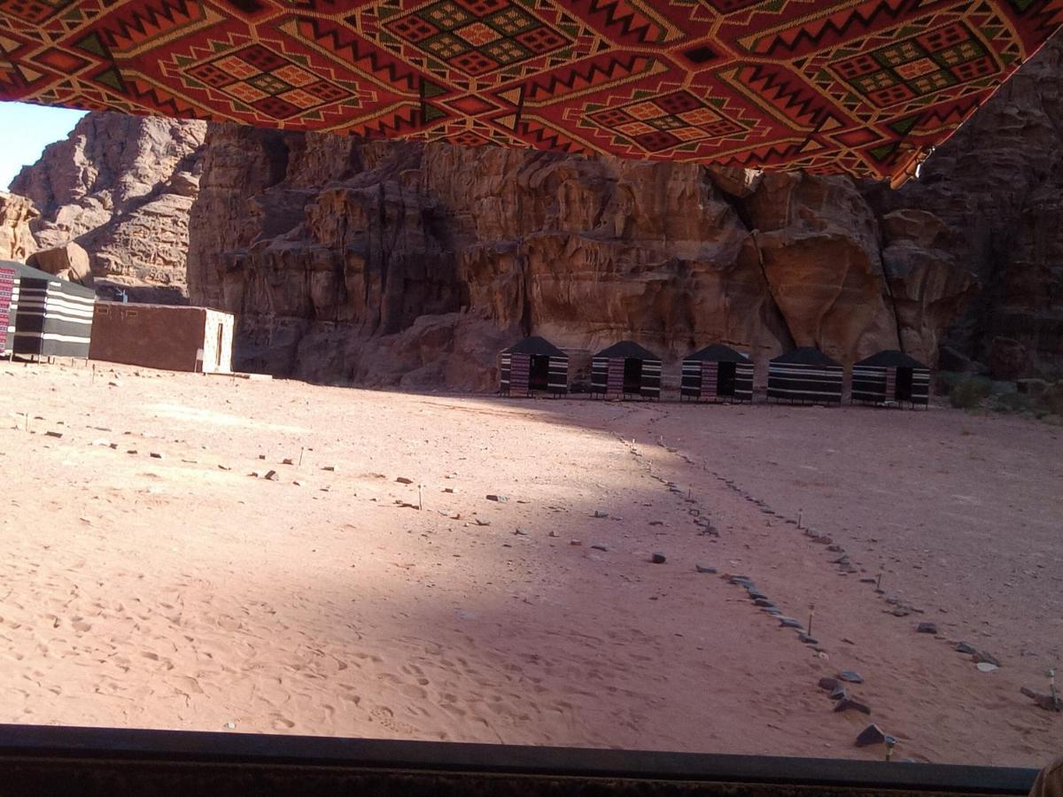 Moon City Camp Bed and Breakfast Wadi Rum Eksteriør billede